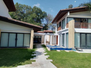 VILLA VICTORIA